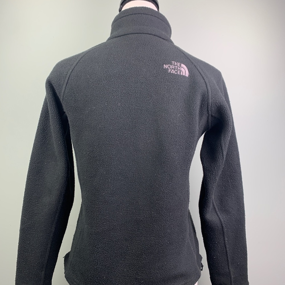 The North Face Women’s XS Black Fleece Jacket - Picture 6 of 7